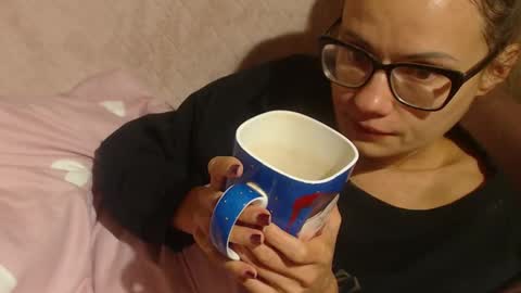 Snapshot of flowercandydoll13 chatting on 2, 10, 2025 say meow and send tip  online show from 2, 10, 2025