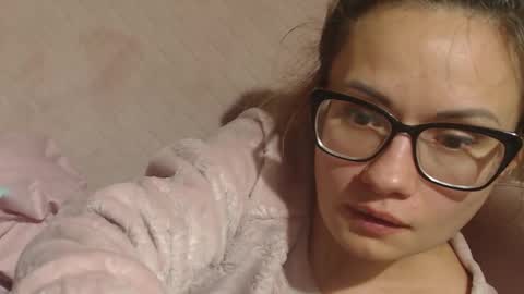 Snapshot of flowercandydoll13 chatting on 31, 10, 2025 say meow and send tip  online show from 31, 10, 2025