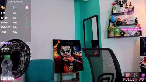 flowers109 online show from 25, 11, 2025