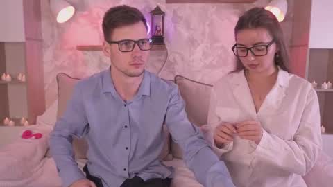 Snapshot of fluffy_hat chatting on 28, 11, 2025 Fluffy and Krut online show from 28, 11, 2025