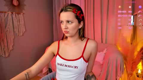 LilLisa online show from 12, 11, 2025