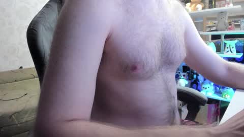 fluffycat  online show from 8, 10, 2025