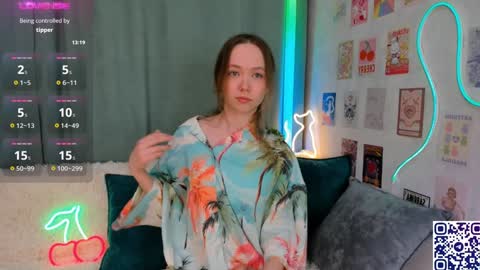 Polly online show from 30, 1, 2025
