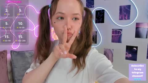 Polly online show from 23, 2, 2025