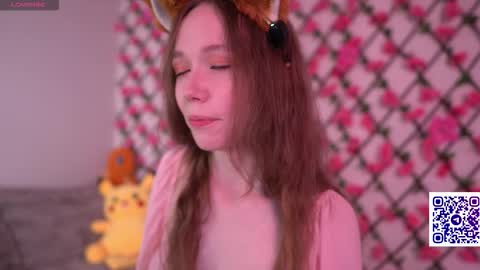 Polly online show from 7, 10, 2025