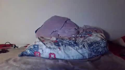 flylen online show from 4, 3, 2025