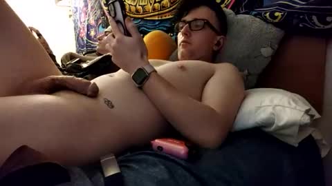 Femboyhunglikeahorse online show from 20, 3, 2026