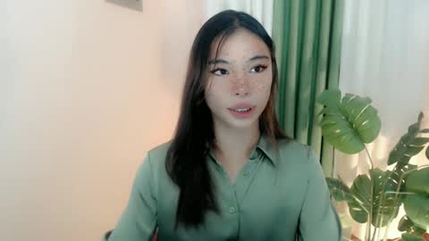 Snapshot of foeheart chatting on 28, 9, 2025 Foe online show from 28, 9, 2025