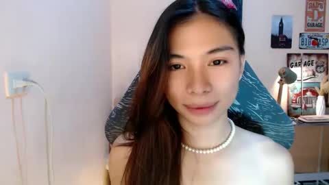 Snapshot of foeheart chatting on 7, 11, 2025 Foe online show from 7, 11, 2025