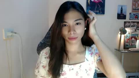 Snapshot of foeheart chatting on 18, 11, 2025 Foe online show from 18, 11, 2025