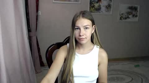 Molli  Ready for any play with you. Hottest show in pvt  Help a student earn big tokens  online show from 17, 9, 2025