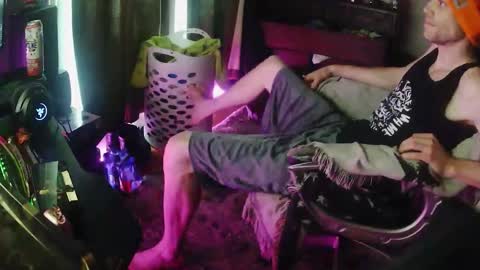 Snapshot of followthewhiterabbittail chatting on 16, 11, 2025 Have fun remembering u online show from 16, 11, 2025