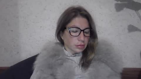 Snapshot of fox_red_lady7 chatting on 2, 12, 2024 fox_red_lady7 online show from 2, 12, 2024