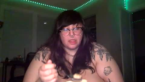 foxdarling96 online show from 4, 2, 2026