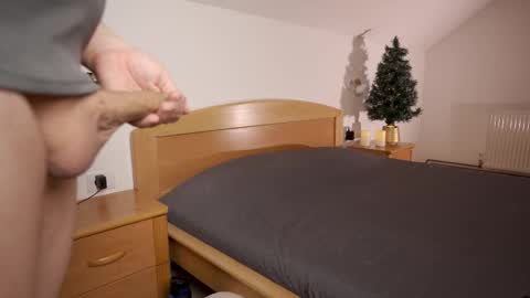 Snapshot of foxeslovefoxes chatting on 16, 12, 2025 CUSTOM PHOTOS AND VIDEOS - online show from 16, 12, 2025