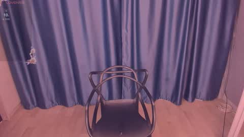 Snapshot of foxy_jpg chatting on 20, 9, 2025 Sue online show from 20, 9, 2025