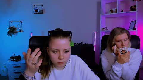 foxy_tease_ online show from 9, 11, 2025