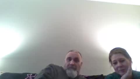 foxyfang online show from 18, 2, 2025