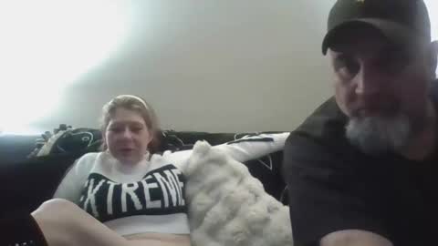 foxyfang online show from 2, 3, 2025