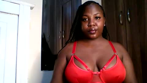 Kayla online show from 8, 10, 2025