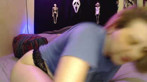 Mallory Koxx online show from 10, 10, 2025