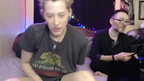 Mallory Koxx online show from 16, 12, 2025