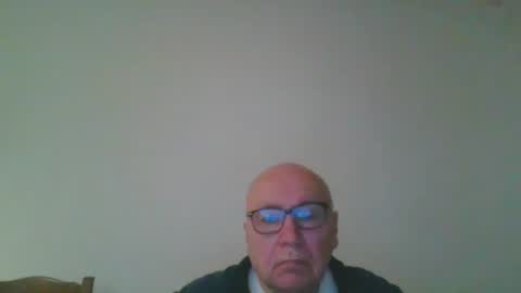 Snapshot of fra94 chatting on 24, 12, 2024 fra94 online show from 24, 12, 2024