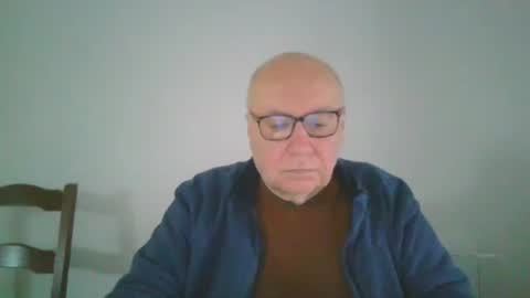Snapshot of fra94 chatting on 16, 1, 2025 fra94 online show from 16, 1, 2025