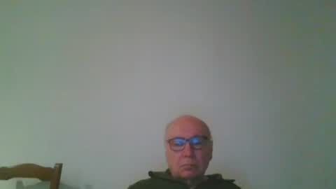 Snapshot of fra94 chatting on 5, 2, 2025 fra94 online show from 5, 2, 2025