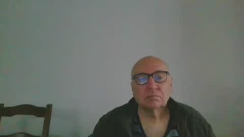 Snapshot of fra94 chatting on 22, 10, 2025 fra94 online show from 22, 10, 2025