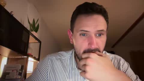 fraisetagada359 online show from 17, 11, 2025