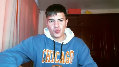 Snapshot of franccesco_699 chatting on 14, 12, 2024 franccesco_699 online show from 14, 12, 2024