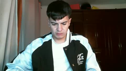 Snapshot of franccesco_699 chatting on 24, 12, 2024 franccesco_699 online show from 24, 12, 2024
