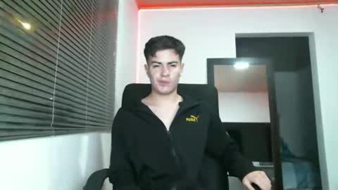 Snapshot of franccesco_699 chatting on 26, 12, 2024 franccesco_699 online show from 26, 12, 2024