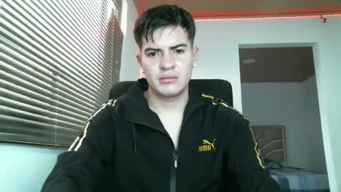 Snapshot of franccesco_699 chatting on 27, 12, 2024 franccesco_699 online show from 27, 12, 2024