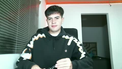 Snapshot of franccesco_699 chatting on 3, 1, 2025 franccesco_699 online show from 3, 1, 2025