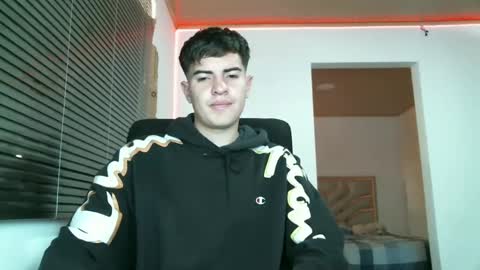 Snapshot of franccesco_699 chatting on 9, 1, 2025 franccesco_699 online show from 9, 1, 2025