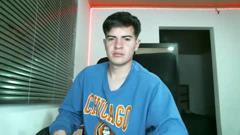 Snapshot of franccesco_699 chatting on 16, 1, 2025 franccesco_699 online show from 16, 1, 2025