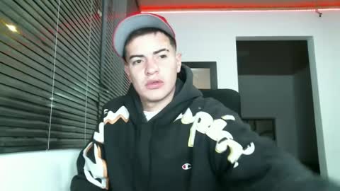 Snapshot of franccesco_699 chatting on 20, 1, 2025 franccesco_699 online show from 20, 1, 2025