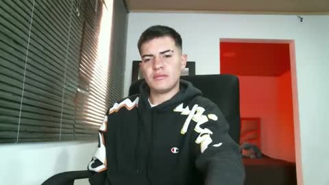 Snapshot of franccesco_699 chatting on 27, 1, 2025 franccesco_699 online show from 27, 1, 2025