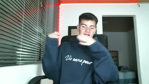 Snapshot of franccesco_699 chatting on 19, 2, 2025 franccesco_699 online show from 19, 2, 2025