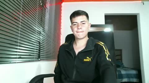 Snapshot of franccesco_699 chatting on 21, 2, 2025 franccesco_699 online show from 21, 2, 2025