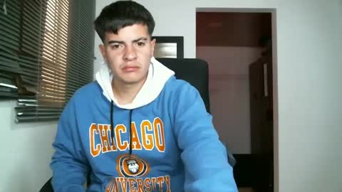 Snapshot of franccesco_699 chatting on 6, 10, 2025 franccesco_699 online show from 6, 10, 2025
