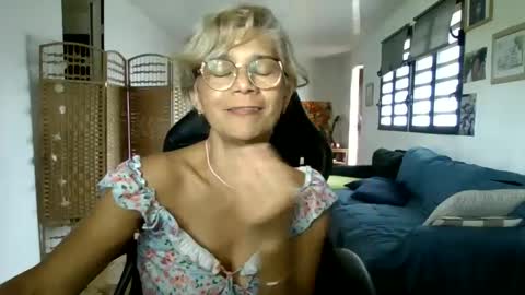 francelune online show from 26, 1, 2025
