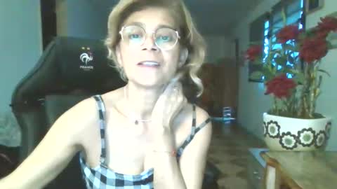 francelune online show from 16, 9, 2025