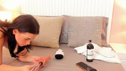 Snapshot of francesca_storm chatting on 9, 1, 2025 francesca 3 online show from 9, 1, 2025