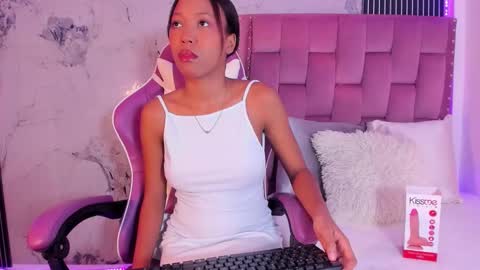 Laura online show from 22, 9, 2025