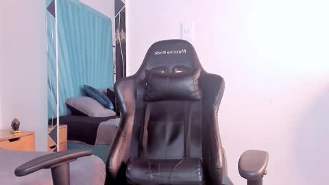 Snapshot of francobanderas1 chatting on 7, 2, 2026 FRANCO online show from 7, 2, 2026