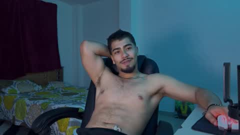 Snapshot of francobanderas1 chatting on 12, 3, 2026 FRANCO online show from 12, 3, 2026