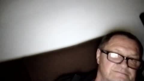 Snapshot of frauenfeind1 chatting on 11, 11, 2025 Wolfi online show from 11, 11, 2025